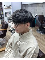 オムファミーユラグ(homme, famille raugh) シャドウパーマ