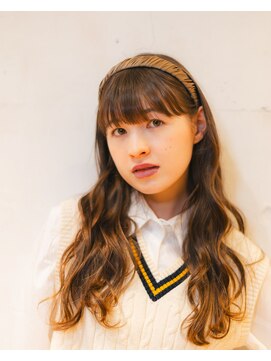 リッカ シーダ(LYCKA SIDA) ゆるうウェーブロング