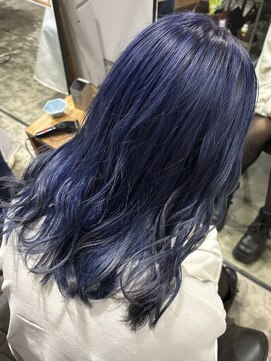 コル(col oodori) ネイビーブルー/ブリーチ/ダブルカラー/札幌/ミディアム