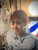 レオヘアワークス(LEO HAIR WORKS) プードルパーマ 赤髪 新潟市床屋 メンズカット バーバー