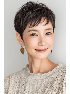 ビフィーノ リルネ(Bifino Rilune) 40歳 大人可愛い丸みベリーショート