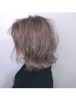 クラン(clan)&nbsp;clan グレイアッシュ ミディアムボブ