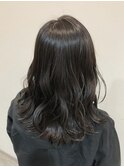 ダークグレージュ