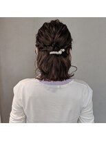 リジー(Litzy) 大人ハーフアップ