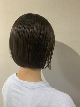 エン バイ スマイル(en by smile) 大人可愛い20代30代40代黒髪ショートボブ丸みショート◎