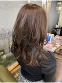 くびれヘアスタイル（マッシュくびれヘアメルティカラー