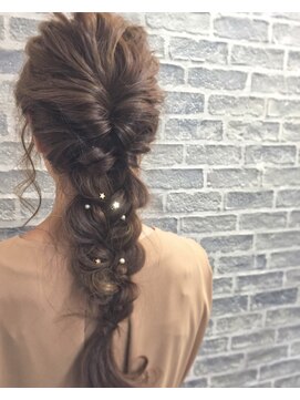 カリフ 大船(calif.) パーティ☆結婚式 ヘアセット