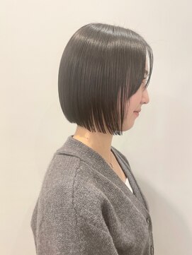 モリオフロムロンドン 松戸店(Morio from London) 【松戸 藤原】ぱっつとボブ　黒髪　前髪なし