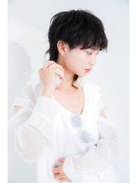 シロ 船橋(白silo) ツーブロックマッシュ/波巻き/ハイライト/束感[船橋駅/船橋]