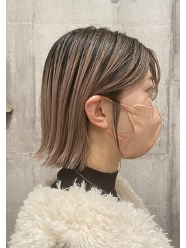 ビスポーク(BESPOKE) 大人可愛い大人美人ショート小顔カットショコラアッシュ