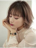 外ハネボブ/グラデーションカラー/ペールベージュ/秋葉原