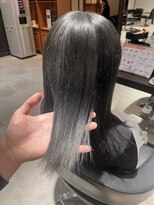 リー 十三(Lee) 【Lee十三　中島】ケアブリーチ&最高級髪質改善カラー
