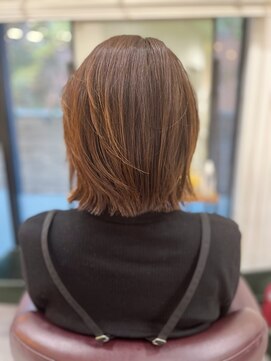 ジラ ヘアアンドメイク(girra HAIR&MAKE) ダブルカラー(白髪ぼかし)