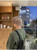 20代30代40代メンズショートフェザーマッシュツーブロック