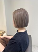 ぱっつりボブ