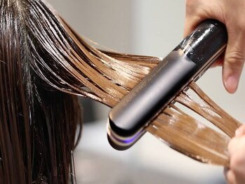 リヘアー(Re～HAIR)の写真/【盛岡/中堤】TORiCUREトリートメント導入店◇シックな雰囲気のくつろぎ空間で、癒しのサロンタイムを＊