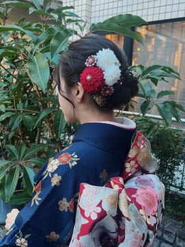 エイゾー 銀座(EIZO) シニヨンヘア/ 成人式ヘア/ お呼ばれヘア