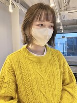 スニュウ(snuw)&nbsp;切りっぱなしボブ小顔カットグレージュオリーブカラー