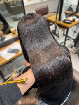 シャルムバイケンジ(Charm.by KENJE) 髪質改善カラー美髪トリートメントレイヤーカットハイライト銀座