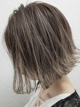 バニラ(vanilla)の写真/スキバサミを使用しないやわらかいカットが魅力♪再現性も高く、毎日のスタイリングも簡単に◎