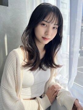 リス バイ ソヨン(Lis by SOYON) 韓国くびれ　外ハネレイヤー　小顔前髪　暗めカラー