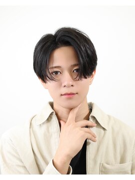 ファースト 栄店(First) ニュアンスフェザー/ニュアンスパーマ/フェザーショート