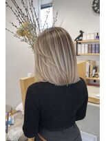 ハイク(HYKE)&nbsp;グレージュバレイヤージュボブ