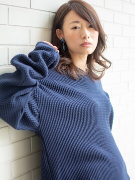 ノイン(noine) ニットは女性の魅力を引き出してくれる魔法のようなアイテム。