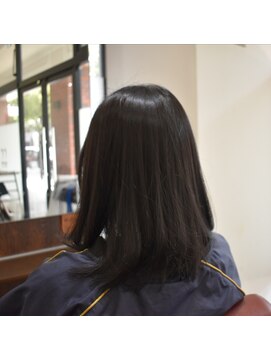 ヘア ニニ(Hair 22) 学生カット