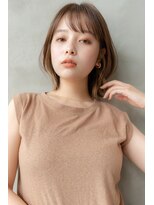 ハバナ 天神(HAVANA)&nbsp;ハイライトベージュインナーカラー×前下がりミディアムボブ