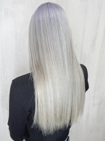 ソース ヘア アトリエ(Source hair atelier) ホワイトカラー