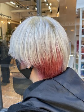 ビランチェ 池袋(bilancia) インナーカラー/ツートンカラー/バイカラー/インナーレッド/池袋