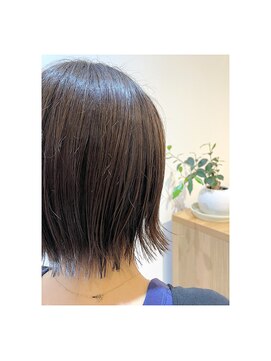 ヘアプラスニリンソウ(hair+) ◇幅広く合わせやすい淡いグレーブラウン