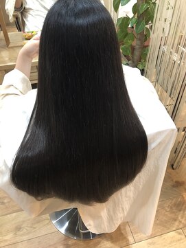 イノセンツ(Innocent'S) 髪質改善/ストレートパーマ/縮毛矯正/艶髪