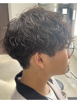 フイ 自由が丘(men's salon Hui) メンズ/アップバング/ツーブロックマッシュ/束感ショート波巻き