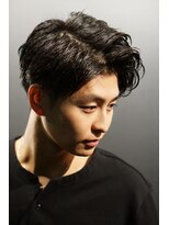 銀座 シノ 本店(shino)&nbsp;ショートスタイル　メンズ　刈り上げ　七三