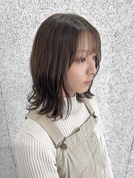 ルアナ(Luana.) 【倉敷/中島/Luana.】アッシュブラウン