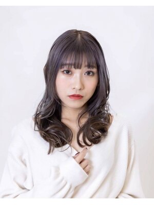 今、トレンドのオシャレな外国人風Styleに☆透明感のある柔らかな仕上がりで『大人可愛い』を実現します♪