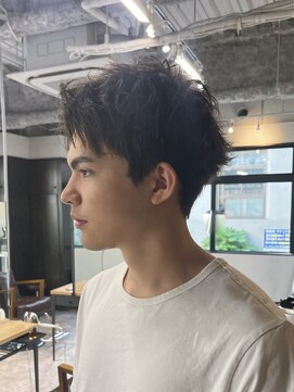 37.0℃ ティダ 神保町店(37.0℃-tida) スパイキー/パーマ/アップバング