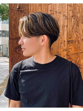 ラヌゴ(lanugo) 微 前下がりセンターパート