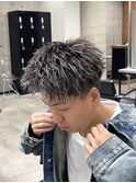 ホワイトメッシュツイスパパーマ/メンズ/刈り上げ/眉毛/ツイスト