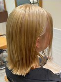 ダブルカラーショートボブインナーカラーハイライトケアブリーチ