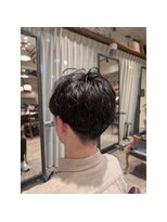 グラス(grass)&nbsp;2ブロック　刈り上げ　メンズショート