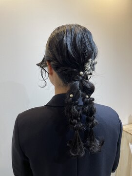 ヘアコレクション アンジュ(Hair collection Unge) ツイン編み下ろしヘア