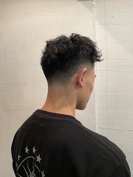 ビーバイエイトジェンツ(Bee by EIGHT GENTS) スペインカール/韓国マッシュ/スパイキーショート/南堀江