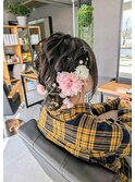和装お呼ばれヘアセット　ふんわりカールシニヨン