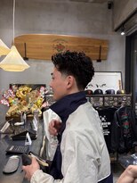 エフエム 明大前(FM)&nbsp;バーバー　ツーブロック/刈り上げ/アップバング/フェード