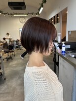 リノ 金山(Rino)&nbsp;デザインカラー/レイヤーカット/ウェットヘア/オリーブベージュ