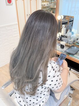 ネオリーブ チロル 横浜西口店(Neolive CiroL.) オリーブグレー/暗髪/グラデーションカラー【横浜】k