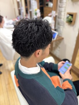 ファーレンピュアスウィート(fahren-pure-suite) ウォーリアカット/ツイストパーマ/ピンパーマ